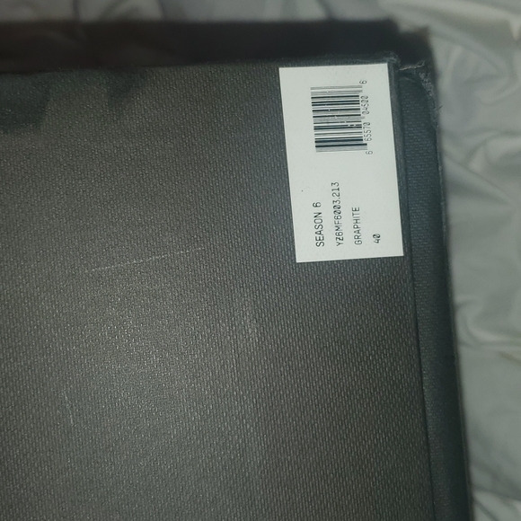 *SOLD*Yeezy desert boots in graphite size 40 - Picture 7 of 7